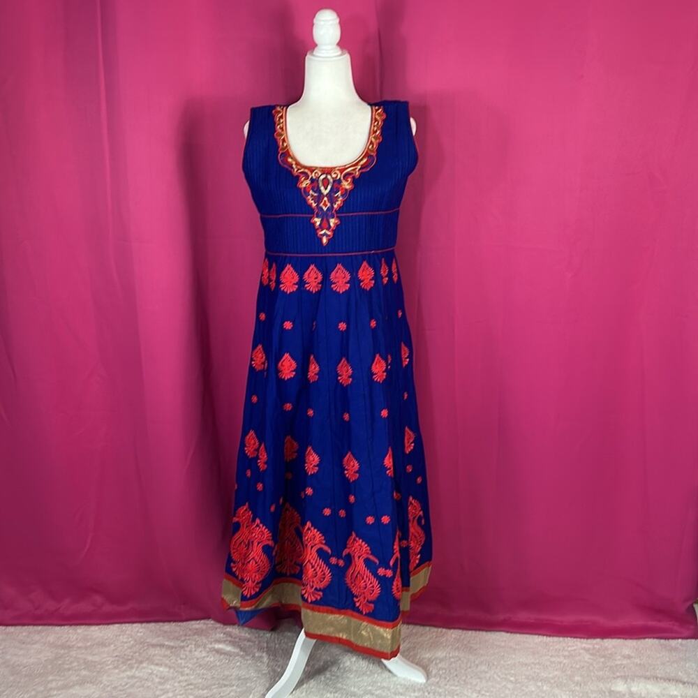Unbranded royal blue, red, gold embroidered midi‎ dress, med